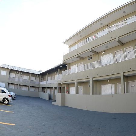 Wanna Hotel Lins Εξωτερικό φωτογραφία